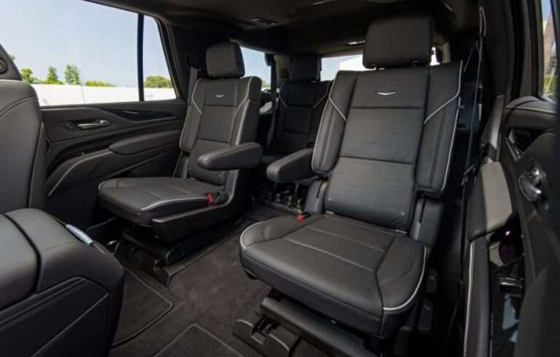 2023-cadillac-escalade-second-row-seats-carbuzz-771777-1600-1024x682-2-768x512-1.jpg